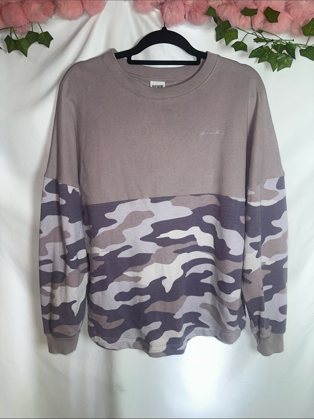 Pink Victoria secret womens Mauve Camo Panel Long-Sleeve Shirt
